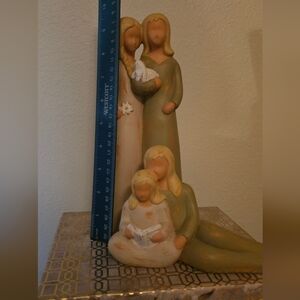 Coach House Collectible  Statues